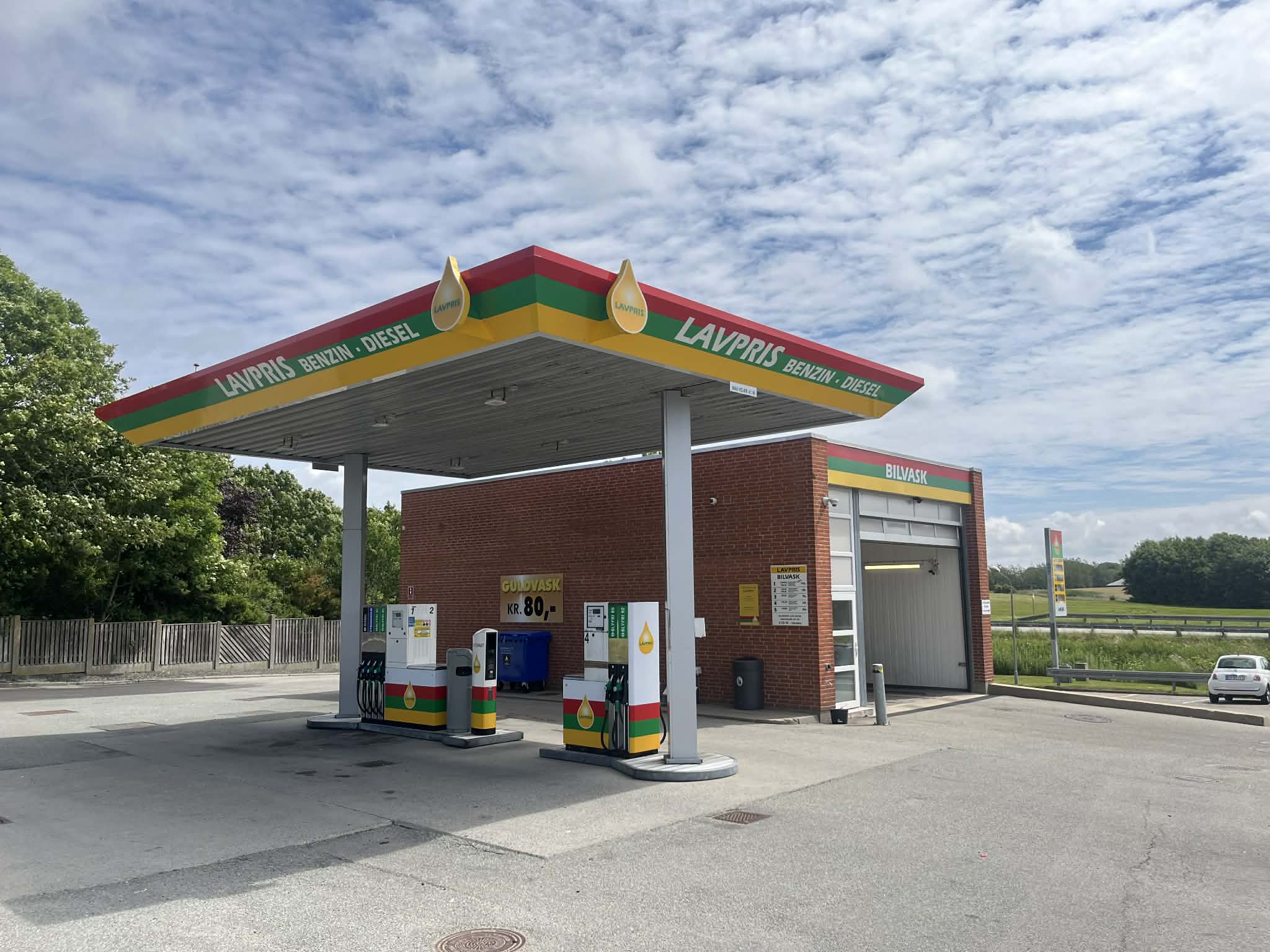 LAVPRIS tankstation